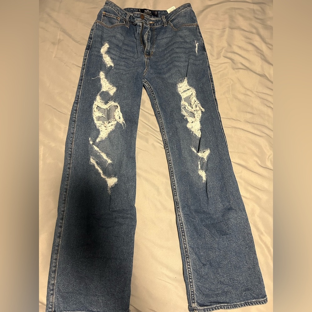 Hollister Ultra High-Rise Dad Jean, size: 7R, color: medium wash